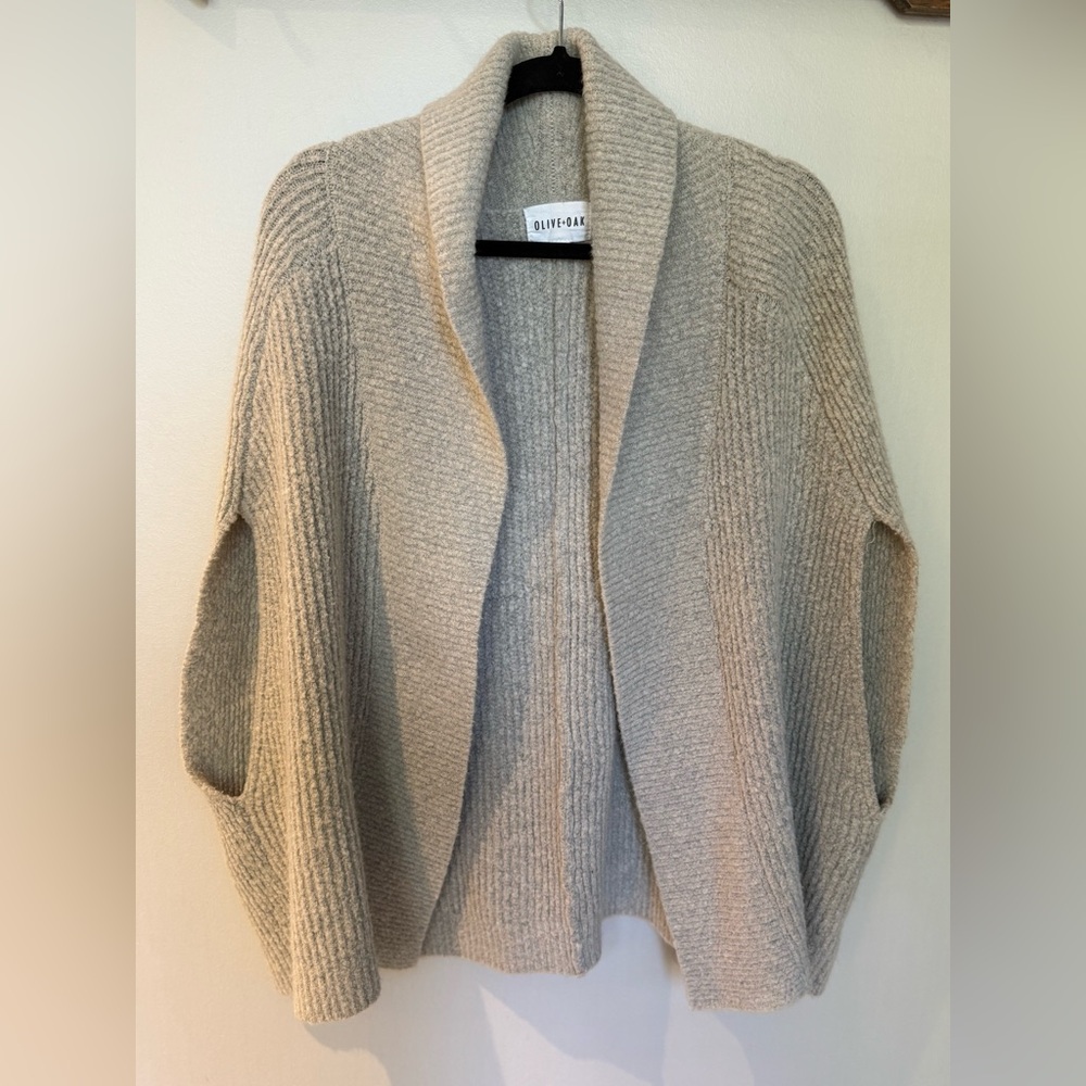 Olive & Oak Women's heathered oatmeal cocoon Cardigan